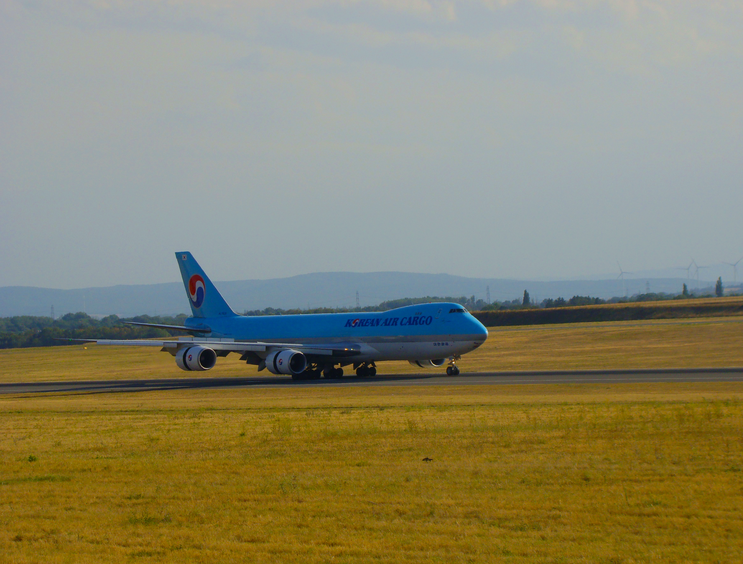 Korean Air Cargo Boeing 747-400F